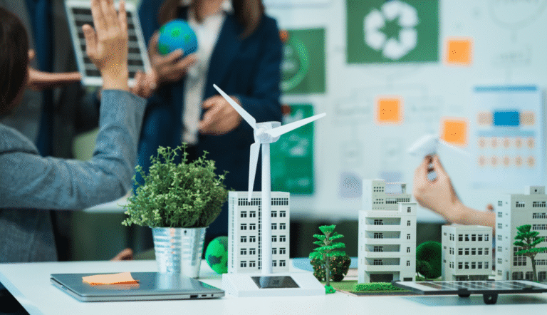 Office Tisch mit Miniatur Gebäuden